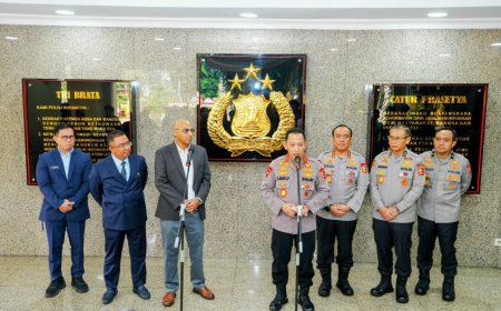 Terima Sertifikat IBDP SMA KTB, Kapolri: Cetak Generasi Muda untuk Wujudkan Indonesia Emas 2045